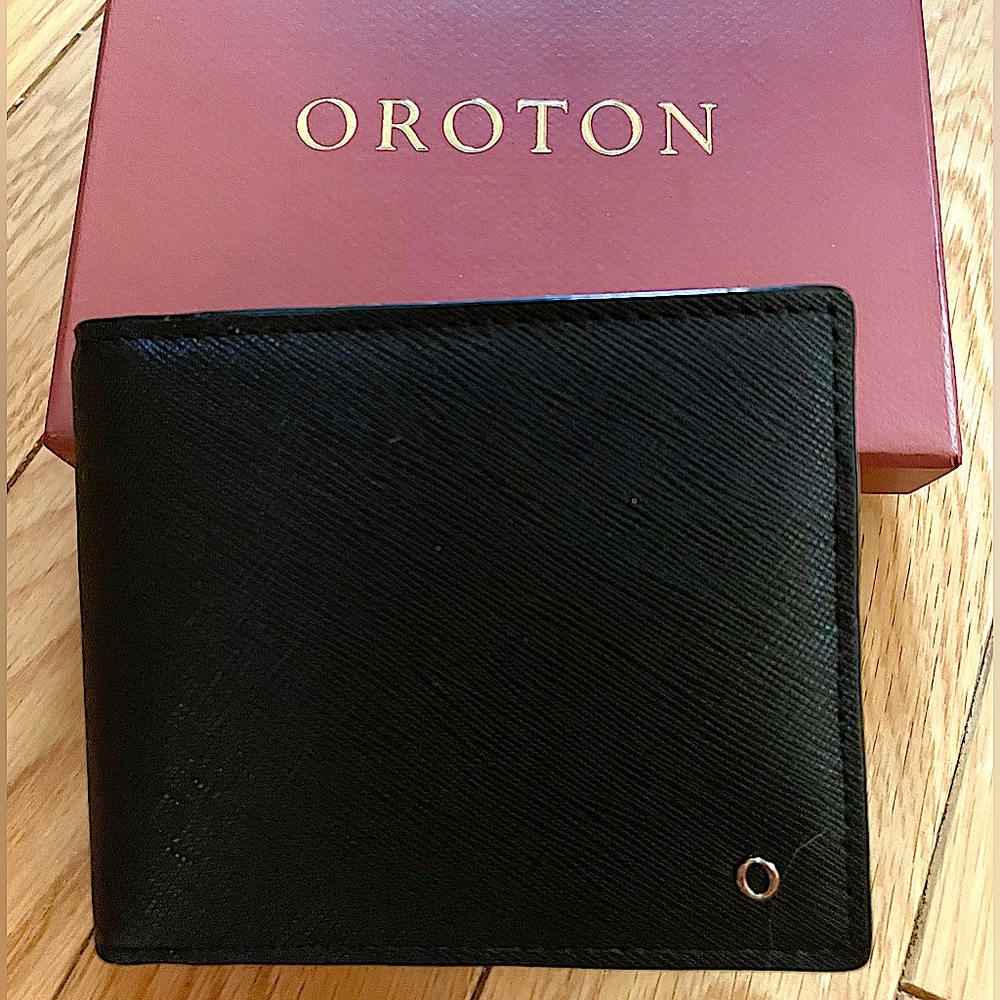Oroton Katoomba Bifold Black Unisex Wallet, brand new in box w/all cards